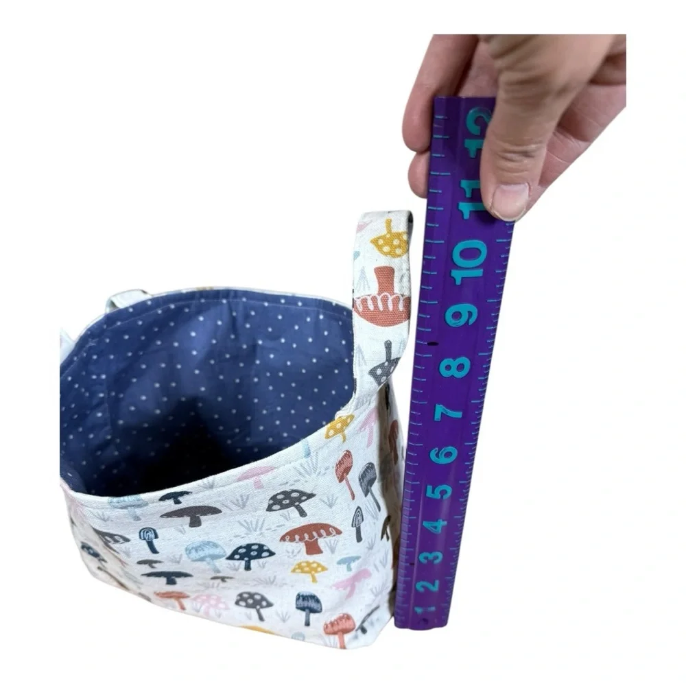 Mushroom Print Fabric Storage Basket with‎ a Flat Bottom